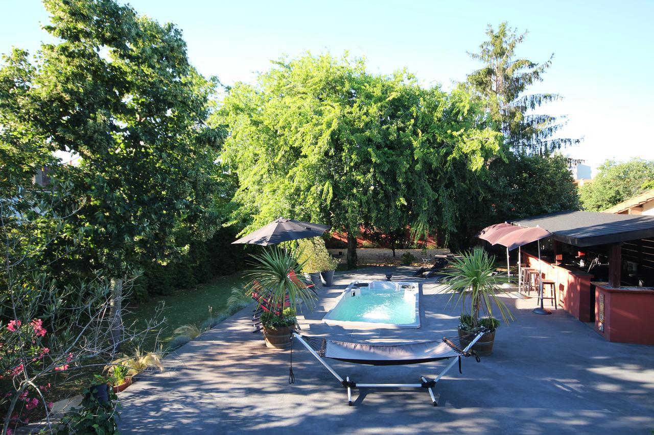 Bed And Breakfast Shandita Merignac  Exterior photo